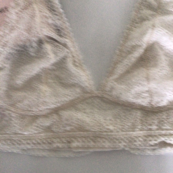 VICTORIAS SECRET HALTER BRALETTE WHITE LARGE - Picture 12 of 14